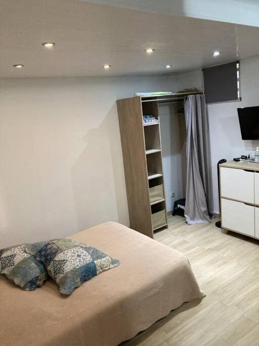 Agreable Logement, Bien Situe Schoelcher Esterno foto